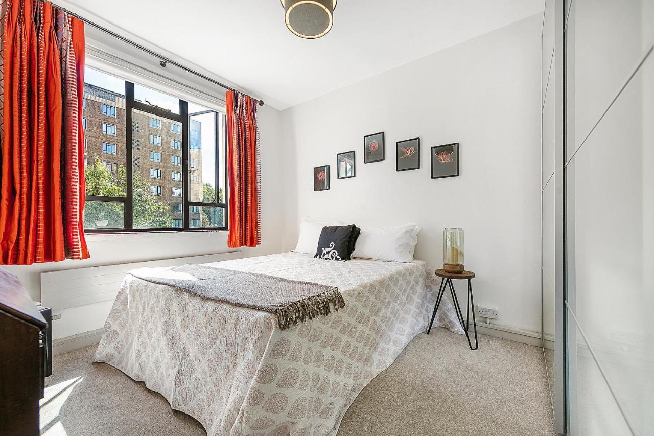 Veeve - Thirties Icon By Sadler'S Wells Apartment London Bagian luar foto